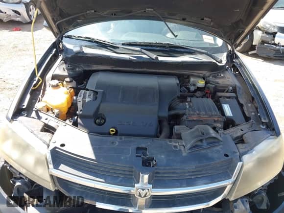 2008 Dodge Avenger R/T с VIN 1B3LC76M48N180719, выставлен на аукционе IAAI как лот 43021480 с пробегом 170 072 миль миль и . История ставок и продаж доступна на DreamBid. Изображение 10.
