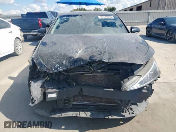 2019 Hyundai Elantra Value Edition с VIN 5NPD84LF3KH462236, выставлен на аукционе Copart как лот 85180805 с пробегом 99 723 миль миль и Списание • Salvage title. История ставок и продаж доступна на DreamBid. Изображение 5.