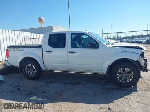 2017 Nissan Frontier SV with VIN 1N6AD0ER6HN777746, listed as a IAAI auction lot 43373969 with 99,707 mi miles and . Bid and sale history available at DreamBid. Image 14.