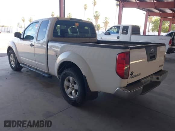 2011 Nissan Frontier Pro-4X with VIN 1N6AD0CW2BC434878, listed as a IAAI auction lot 42457375 with 240,915 mi miles and . Bid and sale history available at DreamBid. Image 3.