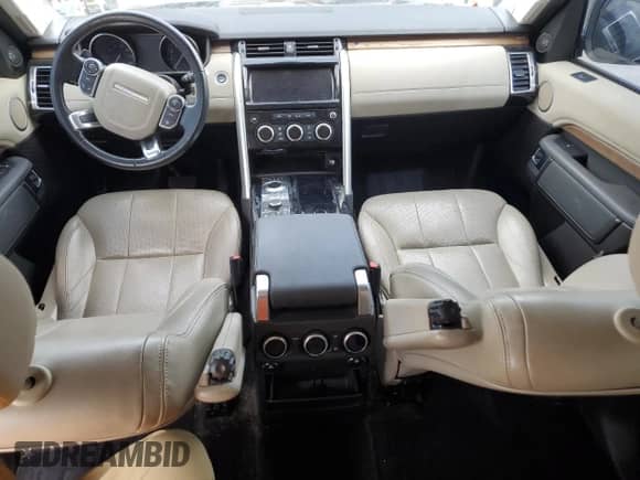 2017 Land Rover Discovery HSE with VIN SALRRBBVXHA046046, listed as a Copart auction lot 71015195 with 72,533 mi miles and Clean title. Bid and sale history available at DreamBid. Image 8.