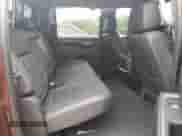 2024 Chevrolet Silverado 3500HD LTZ z VIN 1GC4YUEYXRF318878, wystawiony jako Copart lot #64883684 z przebiegiem 3 837 mil mil oraz Szkoda całkowita • Salvage title. Historia ofert i sprzedaży dostępna na DreamBid. Obrazek 11.