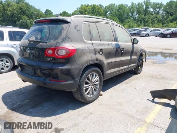 2009 Volkswagen Tiguan S с VIN WVGAV75N29W502193, выставлен на аукционе IAAI как лот 42922634 с пробегом 117 494 миль миль и . История ставок и продаж доступна на DreamBid. Изображение 4.