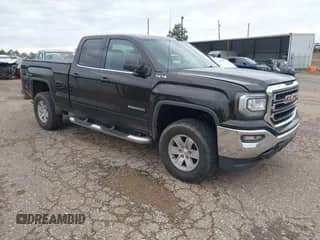 2018 GMC Sierra 1500 SLE с VIN 1GTV2MEC1JZ334402, выставлен на аукционе IAAI как лот 42139543 с пробегом 74 557 миль миль и . История ставок и продаж доступна на DreamBid. Изображение 1.