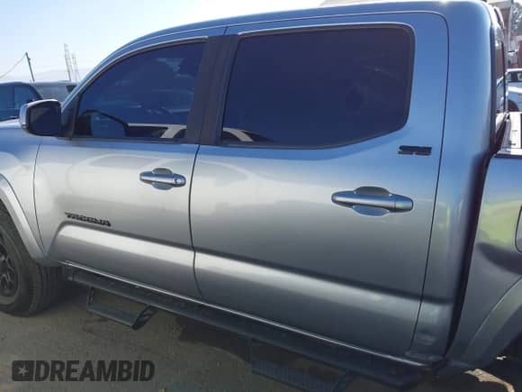 2022 Toyota Tacoma SR5 с VIN 3TMAZ5CN4NM184572, выставлен на аукционе IAAI как лот 42841947 с пробегом 78 300 миль миль и . История ставок и продаж доступна на DreamBid. Изображение 14.