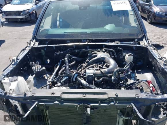 2023 Toyota Tacoma SR5 z VIN 3TMAZ5CN6PM204176, wystawiony jako IAAI lot #42863746 z przebiegiem Nie podano mil oraz . Historia ofert i sprzedaży dostępna na DreamBid. Obrazek 10.