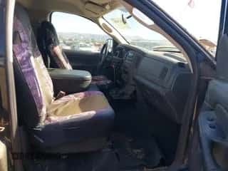 2005 Dodge 1500 SLT с VIN 1D7HU16D45J566242, выставлен на аукционе IAAI как лот 43474285 с пробегом 162 889 миль миль и . История ставок и продаж доступна на DreamBid. Изображение 5.