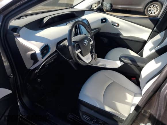 2018 Toyota Prius Plus with VIN JTDKARFP9J3082972, listed as a Copart auction lot 80618685 with 63,283 mi miles and Salvage title. Bid and sale history available at DreamBid. Image 7.