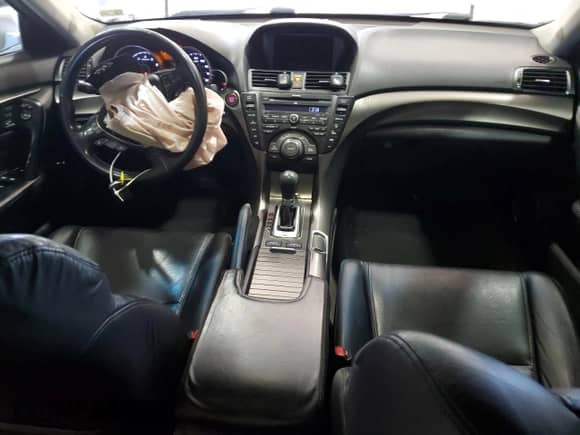 2012 Acura TL Technology с VIN 19UUA8F53CA039374, выставлен на аукционе Copart как лот 87002595 с пробегом 229 059 миль миль и Чистый • Clean title. История ставок и продаж доступна на DreamBid. Изображение 8.