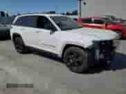 2023 Jeep Grand Cherokee Altitude with VIN 1C4RJHAG8PC517005, listed as a Copart auction lot 68127005 with 17,053 mi miles and Salvage title. Bid and sale history available at DreamBid. Image 4.