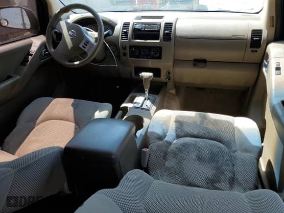 2006 Nissan Frontier SE with VIN 1N6AD07U16C402700, listed as a Copart auction lot 68516475 with 252,284 mi miles and Salvage title. Bid and sale history available at DreamBid. Image 8.