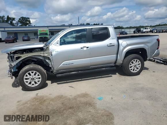 2024 Toyota Tacoma SR5 with VIN 3TMKB5FN1RM023512, listed as a Copart auction lot 68438505 with 5,994 mi miles and Salvage title. Bid and sale history available at DreamBid. Image 1.