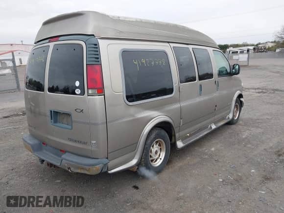 2002 Chevrolet Chevy Van с VIN 1GBFG15M121213449, выставлен на аукционе IAAI как лот 41927778 с пробегом 197 230 миль миль и . История ставок и продаж доступна на DreamBid. Изображение 4.