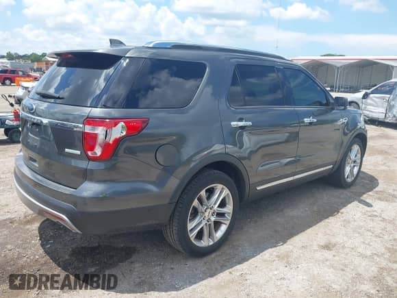 2017 Ford Explorer Limited z VIN 1FM5K7FH1HGC08571, wystawiony jako IAAI lot #43005663 z przebiegiem 72 744 mil mil oraz . Historia ofert i sprzedaży dostępna na DreamBid. Obrazek 4.