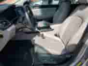 2015 Hyundai Sonata Limited с VIN 5NPE34AF5FH029075, выставлен на аукционе Copart как лот 70747225 с пробегом 86 947 миль миль и Списание • Salvage title. История ставок и продаж доступна на DreamBid. Изображение 7.