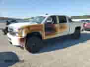 2015 Chevrolet Silverado 2500HD LT z VIN 1GC1KVE84FF637635, wystawiony jako Copart lot #80398025 z przebiegiem Nie podano mil oraz Szkoda całkowita • Salvage title. Historia ofert i sprzedaży dostępna na DreamBid. Obrazek 1.