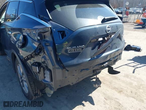 2016 Nissan Murano Platinum with VIN 5N1AZ2MH1GN170558, listed as a IAAI auction lot 41750748 with 104,533 mi miles and . Bid and sale history available at DreamBid. Image 6.