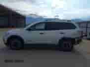 2019 Nissan Pathfinder SL with VIN 5N1DR2MM1KC617355, listed as a IAAI auction lot 43074912 with 165,977 mi miles and . Bid and sale history available at DreamBid. Image 14.