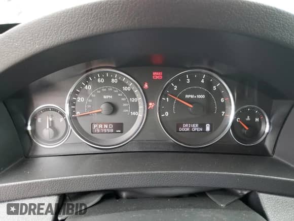 2008 Jeep Grand Cherokee Laredo with VIN 1J8GR48K28C131516, listed as a Copart auction lot 80186555 with 197,998 mi miles and Salvage title. Bid and sale history available at DreamBid. Image 9.