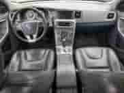 2012 Volvo S60 T6 с VIN YV1902FH0C2077423, выставлен на аукционе Copart как лот 65237985 с пробегом 140 958 миль миль и Чистый • Clean title. История ставок и продаж доступна на DreamBid. Изображение 8.