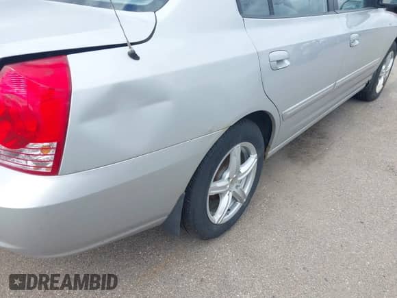 2006 Hyundai Elantra GLS with VIN KMHDN46D36U257963, listed as a IAAI auction lot 43129036 with 174,607 mi miles and . Bid and sale history available at DreamBid. Image 6.