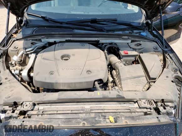 2020 Volvo S60 Momentum with VIN 7JR102FK8LG038937, listed as a Copart auction lot 61491225 with 58,489 mi miles and Salvage title. Bid and sale history available at DreamBid. Image 11.