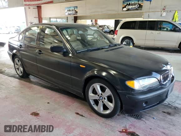 2005 BMW 3 Series 330xi с VIN WBAEW53445PN37613, выставлен на аукционе Copart как лот 61840155 с пробегом 130 484 миль миль и Списание • Salvage title. История ставок и продаж доступна на DreamBid. Изображение 4.