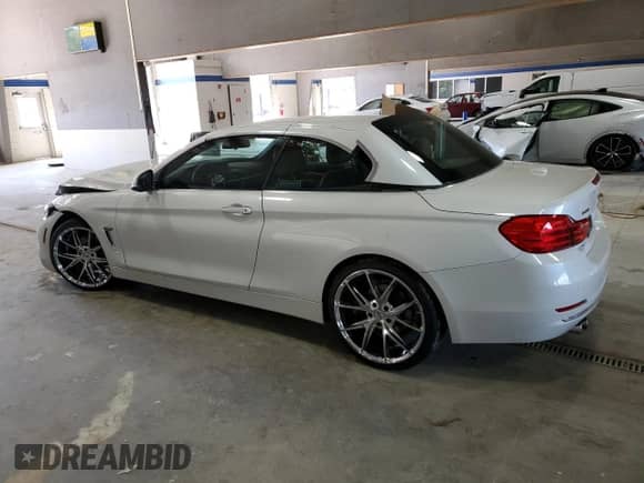 2015 BMW 4 Series 428i xDrive с VIN WBA3V9C51FP799391, выставлен на аукционе Copart как лот 51772585 с пробегом 102 639 миль миль и Списание • Salvage title. История ставок и продаж доступна на DreamBid. Изображение 2.