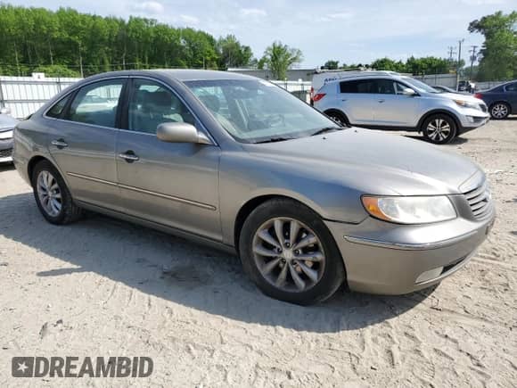 2008 Hyundai Azera GLS с VIN KMHFC46D48A335931, выставлен на аукционе Copart как лот 53896485 с пробегом 179 682 миль миль и Списание • Salvage title. История ставок и продаж доступна на DreamBid. Изображение 4.