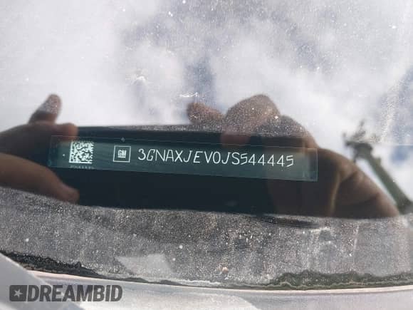 2018 Chevrolet Equinox LT with VIN 3GNAXJEV0JS544445, listed as a IAAI auction lot 40983664 with 105,832 mi miles and . Bid and sale history available at DreamBid. Image 9.