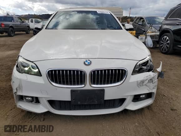 2015 BMW 5 Series 535d xDrive z VIN WBAFV3C55FD687110, wystawiony jako Copart lot #77845114 z przebiegiem 100 135 mil mil oraz Szkoda całkowita • Salvage title. Historia ofert i sprzedaży dostępna na DreamBid. Obrazek 5.