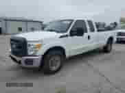 2013 Ford F-250 XL z VIN 1FT7X2A64DEB17792, wystawiony jako Copart lot #51159425 z przebiegiem 246 495 mil mil oraz Czysty tytuł • Clean title. Historia ofert i sprzedaży dostępna na DreamBid. Obrazek 1.