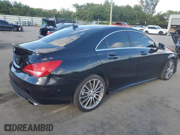 2016 Mercedes-Benz CLA 250 с VIN WDDSJ4EB5GN332073, выставлен на аукционе Copart как лот 89893495 с пробегом 90 709 миль миль и Чистый • Clean title. История ставок и продаж доступна на DreamBid. Изображение 3.