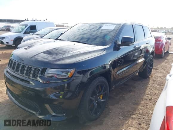 2021 Jeep Grand Cherokee Trackhawk с VIN 1C4RJFN9XMC758253, выставлен на аукционе IAAI как лот 41536082 с пробегом 68 040 миль миль и . История ставок и продаж доступна на DreamBid. Изображение 17.