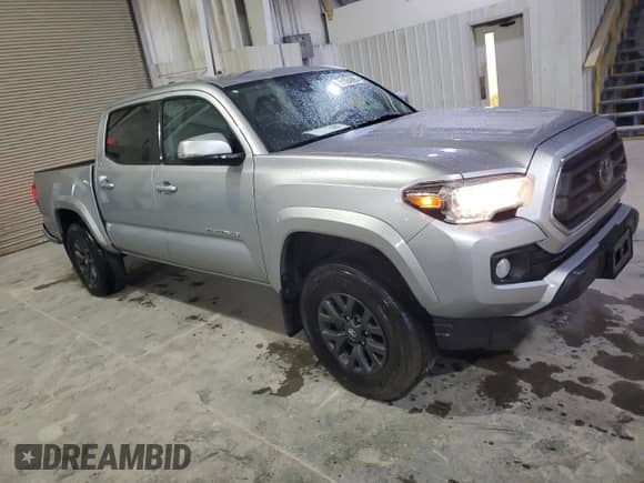 2022 Toyota Tacoma TRD Off Road with VIN 3TYCZ5AN2NT070103, listed as a Copart auction lot 81084885 with 40,895 mi miles and Salvage title. Bid and sale history available at DreamBid. Image 4.