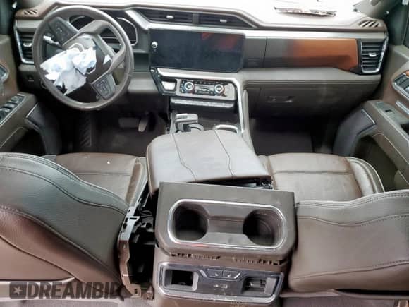 2023 GMC Sierra 1500 Denali с VIN 1GTUUGE85PZ155131, выставлен на аукционе Copart как лот 62564625 с пробегом 38 834 миль миль и Списание • Salvage title. История ставок и продаж доступна на DreamBid. Изображение 8.