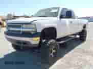 2000 Chevrolet Silverado 2500 LS с VIN 1GCGK29UXYE142512, выставлен на аукционе IAAI как лот 42679849 с пробегом 73 394 миль миль и . История ставок и продаж доступна на DreamBid. Изображение 2.