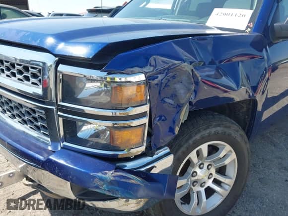 2014 Chevrolet Silverado 1500 LT with VIN 3GCUKREH1EG181742, listed as a IAAI auction lot 42001120 with 246,364 mi miles and . Bid and sale history available at DreamBid. Image 6.