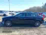 2018 Volvo S60 Inscription с VIN LYV402HK6JB163906, выставлен на аукционе IAAI как лот 41485767 с пробегом 72 184 миль миль и . История ставок и продаж доступна на DreamBid. Изображение 15.