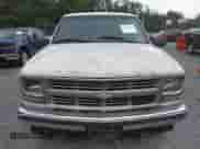 1999 Chevrolet Suburban с VIN 1GNFK16R3XJ506384, выставлен на аукционе IAAI как лот 42786395 с пробегом 263 062 миль миль и . История ставок и продаж доступна на DreamBid. Изображение 6.