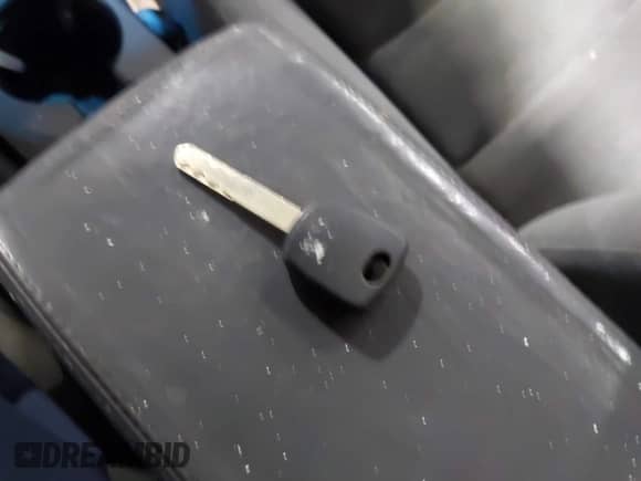 2005 Honda Accord EX-L with VIN 1HGCM55825A000033, listed as a IAAI auction lot 42966810 with 273,119 mi miles and . Bid and sale history available at DreamBid. Image 11.