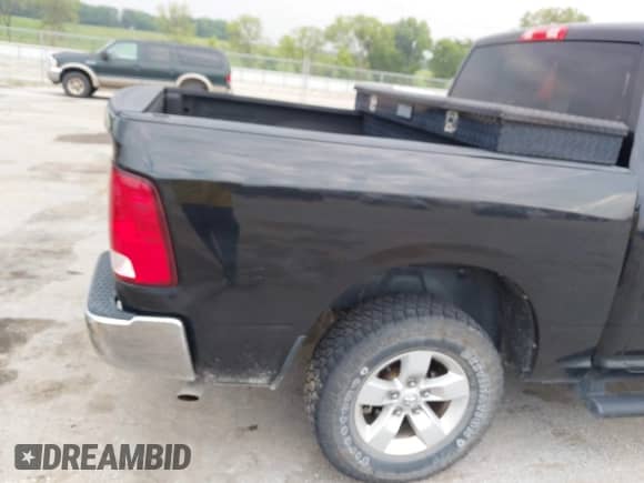 2015 Ram 1500 SSV с VIN 1C6RR7XT2FS721074, выставлен на аукционе IAAI как лот 42882174 с пробегом 124 025 миль миль и . История ставок и продаж доступна на DreamBid. Изображение 17.