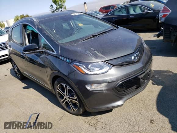 2018 Chevrolet Bolt EV Premier z VIN 1G1FX6S09J4135406, wystawiony jako Copart lot #60585853 z przebiegiem 30 271 mil mil oraz . Historia ofert i sprzedaży dostępna na DreamBid. Obrazek 4.