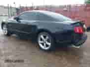 2010 Ford Mustang GT z VIN 1ZVBP8CH5A5100701, wystawiony jako IAAI lot #42482062 z przebiegiem 236 423 mil mil oraz . Historia ofert i sprzedaży dostępna na DreamBid. Obrazek 3.