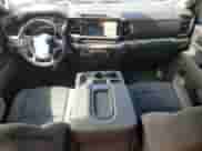 2022 Chevrolet Silverado 1500 LT z VIN 2GCUDDED1N1507736, wystawiony jako Copart lot #71133975 z przebiegiem 43 792 mil mil oraz Szkoda całkowita • Salvage title. Historia ofert i sprzedaży dostępna na DreamBid. Obrazek 8.