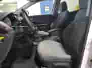 2018 Hyundai Santa Fe 2.4L z VIN 5NMZTDLB8JH098490, wystawiony jako Copart lot #80840635 z przebiegiem 94 392 mil mil oraz Szkoda całkowita • Salvage title. Historia ofert i sprzedaży dostępna na DreamBid. Obrazek 7.