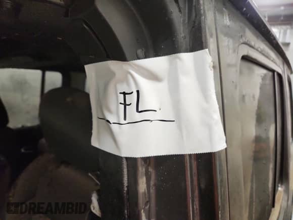 2024 Jeep Wrangler Sport S z VIN 1C4PJXDN5RW177003, wystawiony jako Copart lot #69173325 z przebiegiem Nie podano mil oraz Nie do naprawy • Non repairable. Historia ofert i sprzedaży dostępna na DreamBid. Obrazek 12.