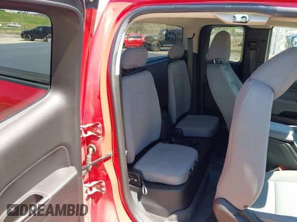 2019 Chevrolet Colorado 4WD Work Truck с VIN 1GCHTBEA5K1255781, выставлен на аукционе IAAI как лот 41983838 с пробегом 62 972 миль миль и . История ставок и продаж доступна на DreamBid. Изображение 8.