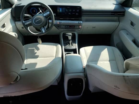 2024 Hyundai Kona SEL с VIN KM8HB3AB8RU149689, выставлен на аукционе Copart как лот 81620615 с пробегом 33 805 миль миль и Списание • Salvage title. История ставок и продаж доступна на DreamBid. Изображение 8.