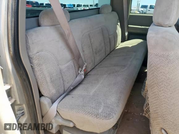 1999 Chevrolet Silverado 1500 с VIN 1GCEC19R3XR113466, выставлен на аукционе Copart как лот 64851485 с пробегом 173 050 миль миль и Списание • Salvage title. История ставок и продаж доступна на DreamBid. Изображение 10.